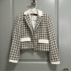 NWOT, Zara checkered gray white tweed jacket